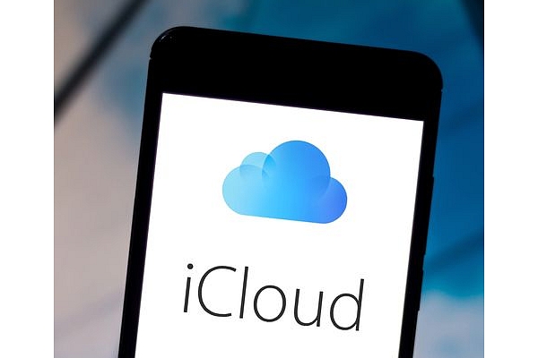 Kaip atsijungti nuo iCloud paskyros?