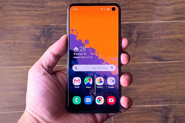 Kaip išjungti Gmail paskyrą Samsung telefone?
